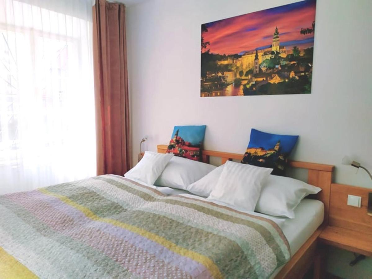 Hotel Garni Villa Areka チェスキー クルムロフ エクステリア 写真