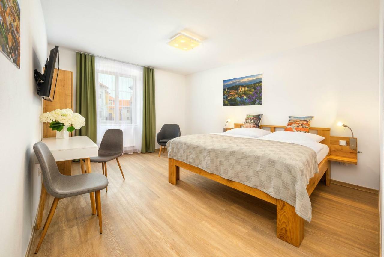 Hotel Garni Villa Areka チェスキー クルムロフ エクステリア 写真
