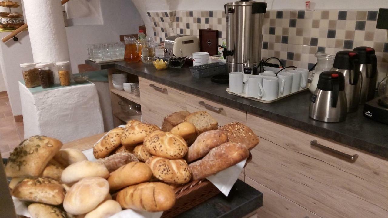 Hotel Garni Villa Areka チェスキー クルムロフ エクステリア 写真